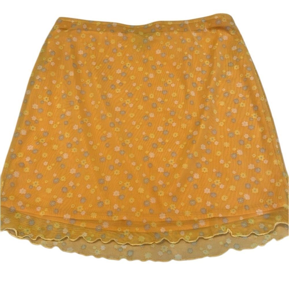 NWT forever 21 yellow and blue flowered cottagecore mini skirt tag says size OX